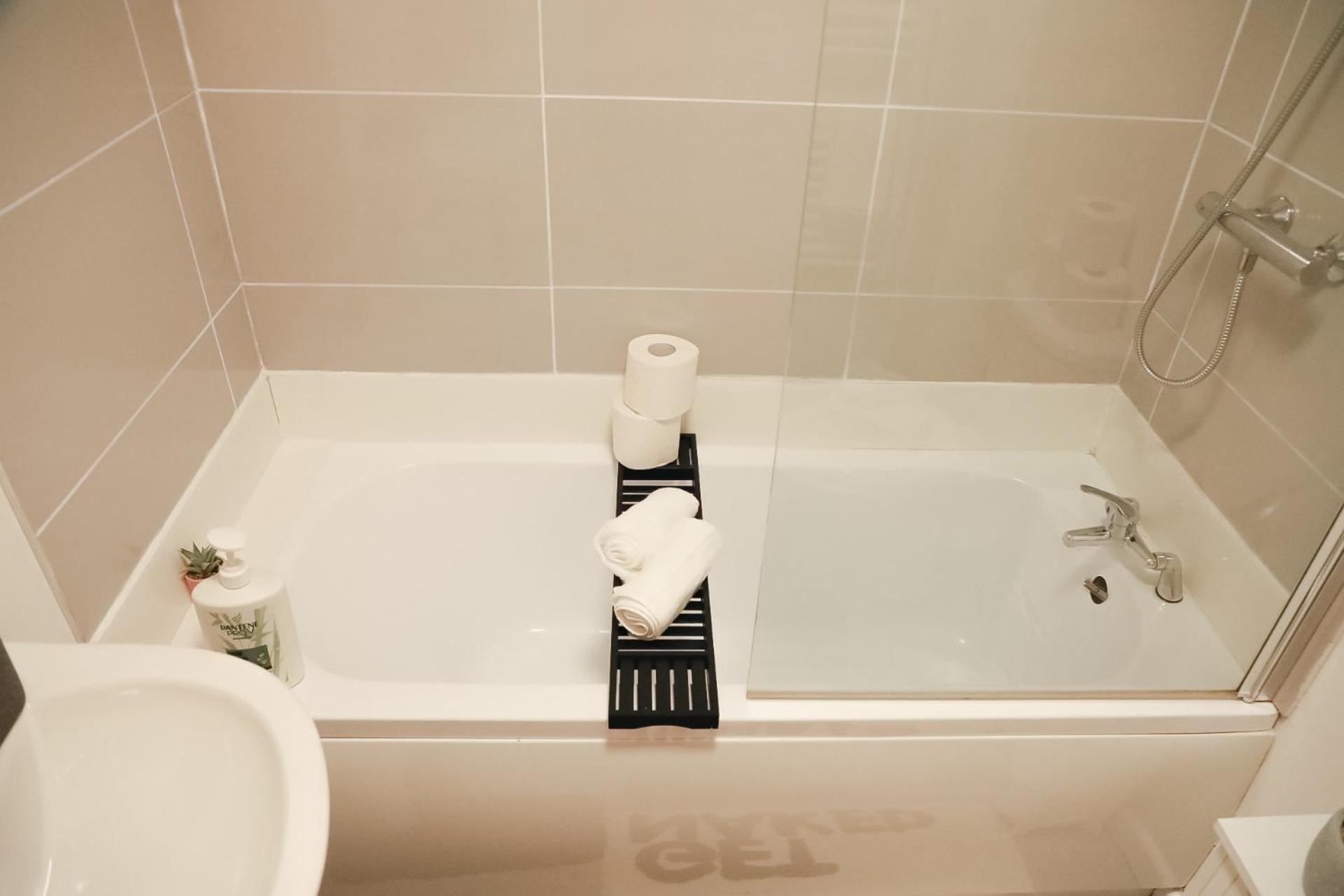1 Bedroom Apartment Bradford City Centre Foster Square Dış mekan fotoğraf